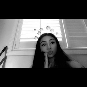 Meet your Posher, Bri